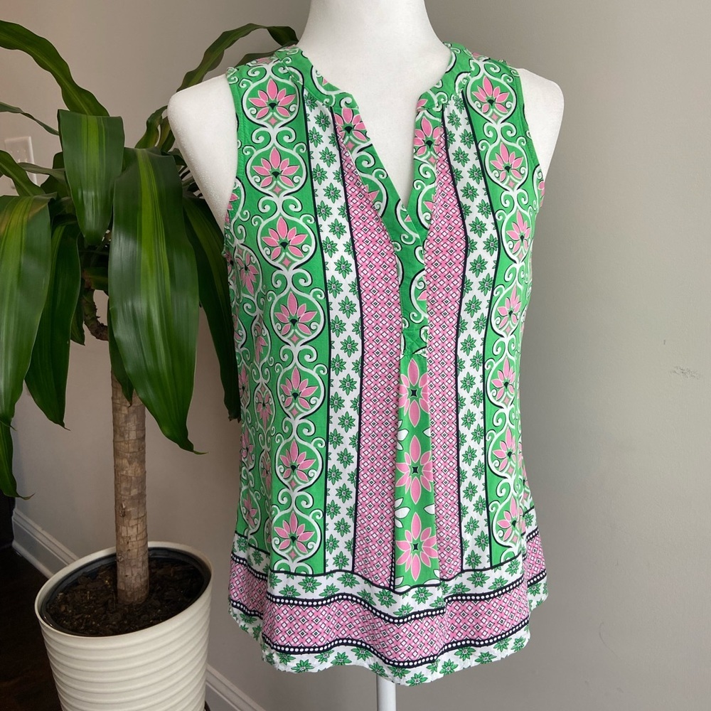 Crown & Ivy Sleeveless Peasant Top - Green and Pink - Size S